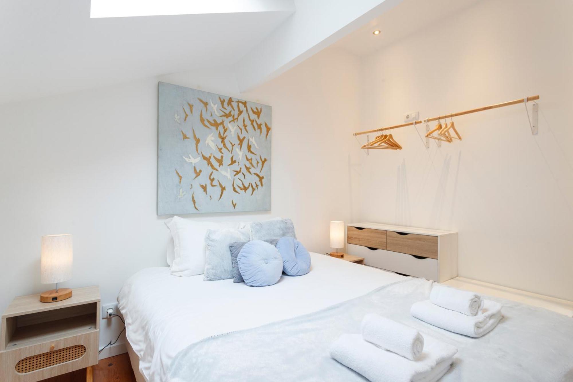Bica Blue 1br Loft W Riverview N Ac By Lu Holidays * Lissabon