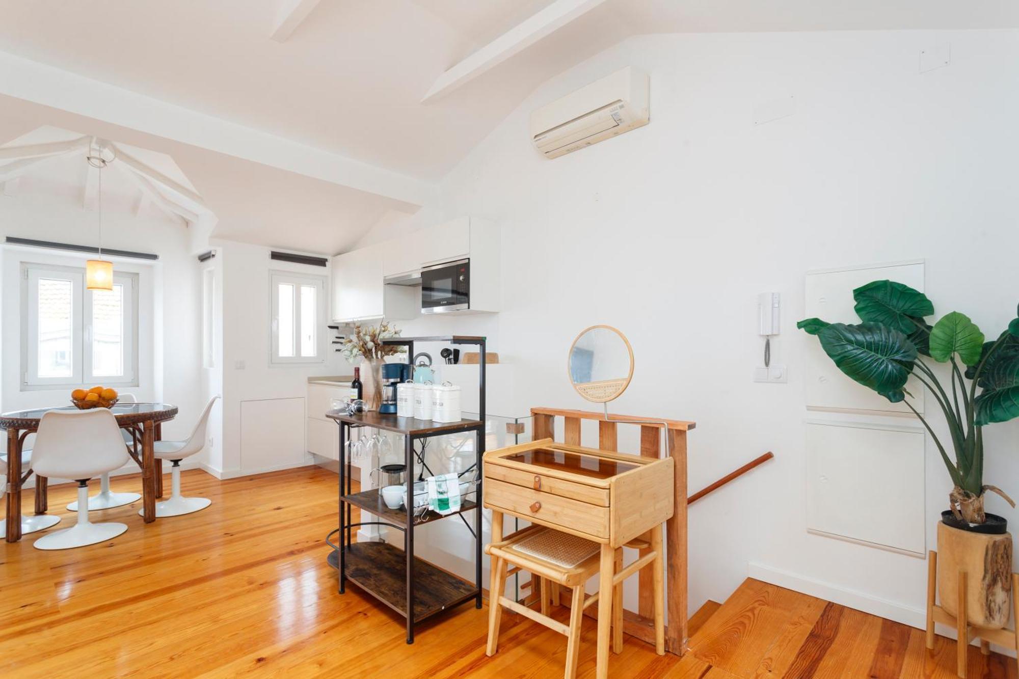 Bica Blue 1br Loft W Riverview N Ac By Lu Holidays * Lissabon
